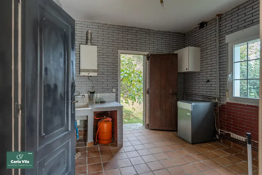 Cocina de Casa o chalet en venta en Lugo con Calefacción, Jardín privado y Parquet