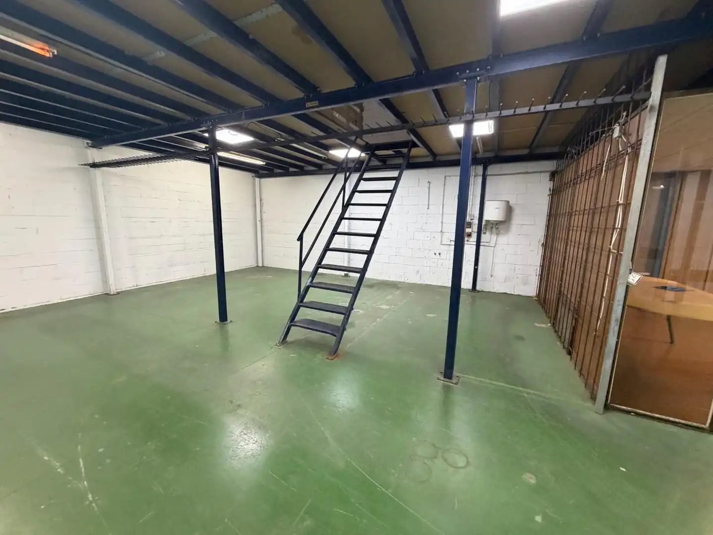 Nave industrial en alquiler en Cerro - Amate, imagen 7
