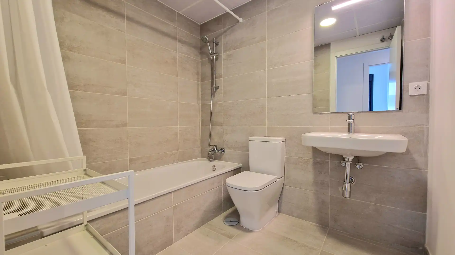Appartamento con piscina in affitto a Calle Maimónides, imagen 17