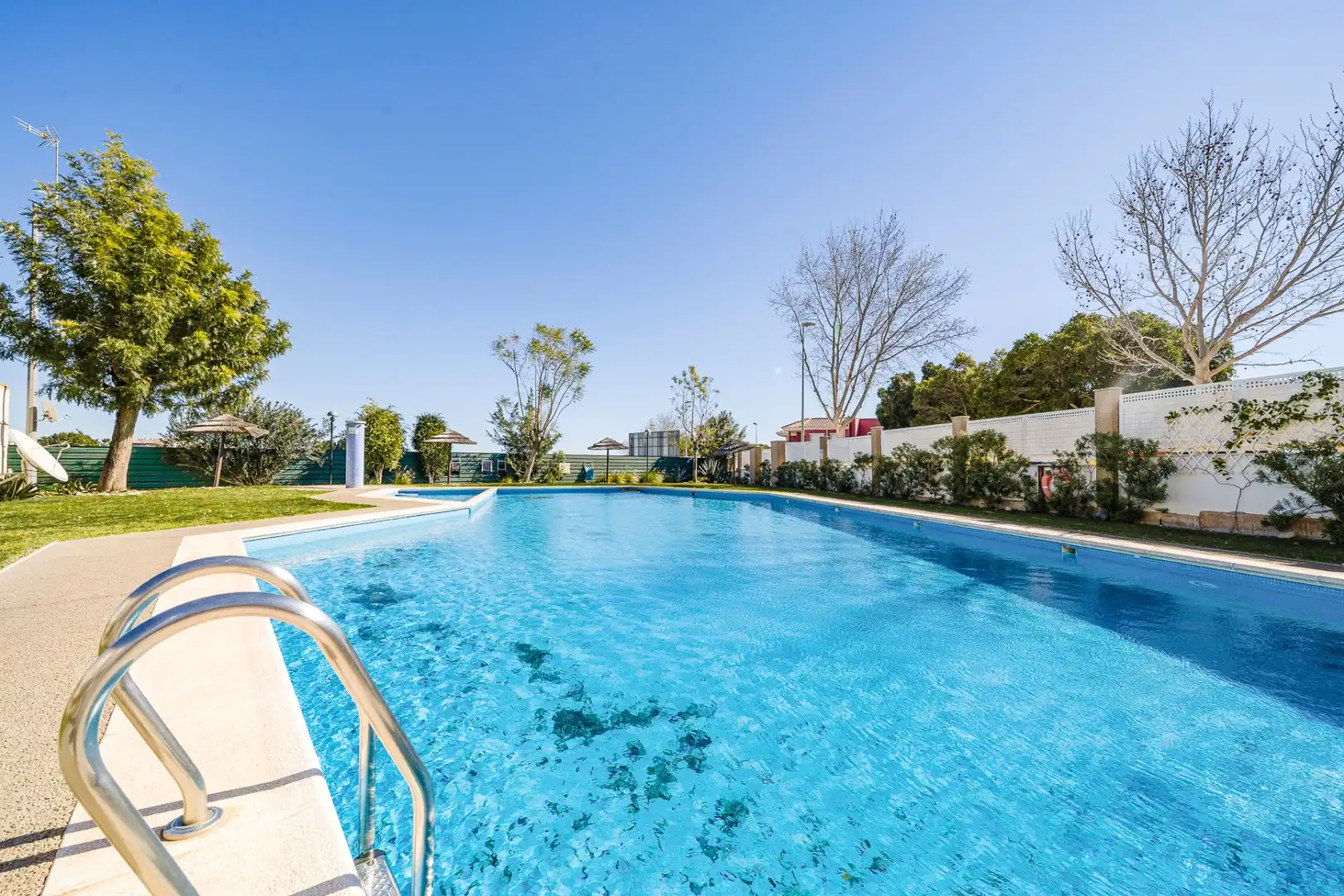 Swimming pool of Houses for sale in Torre-Pacheco  with Terrace, Swimming Pool and Community pool