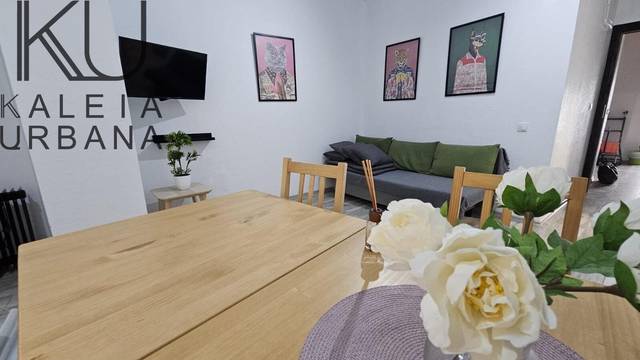 Edificio en Venta en Carrer de San Carlos en Carolinas Bajas