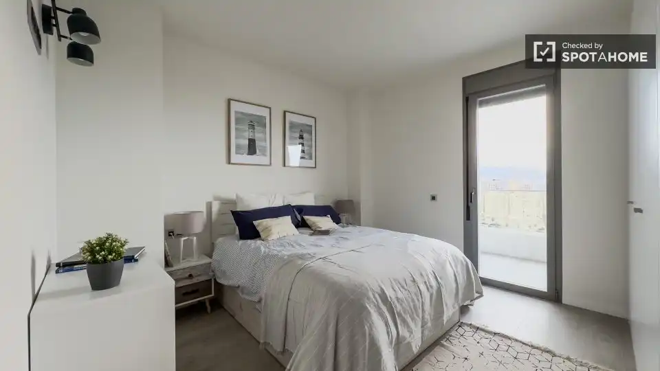 Bedroom of Flat for rent in Badalona  with Air Conditioner, Heating and Furnished