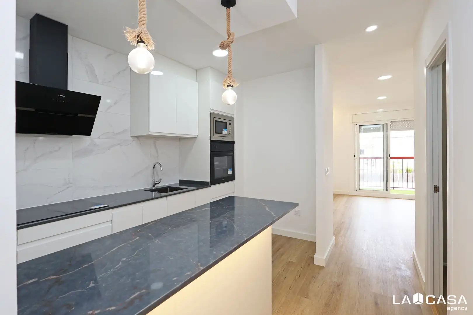 Piso con terraza en venta en Sants - Montjuïc, imagen 6