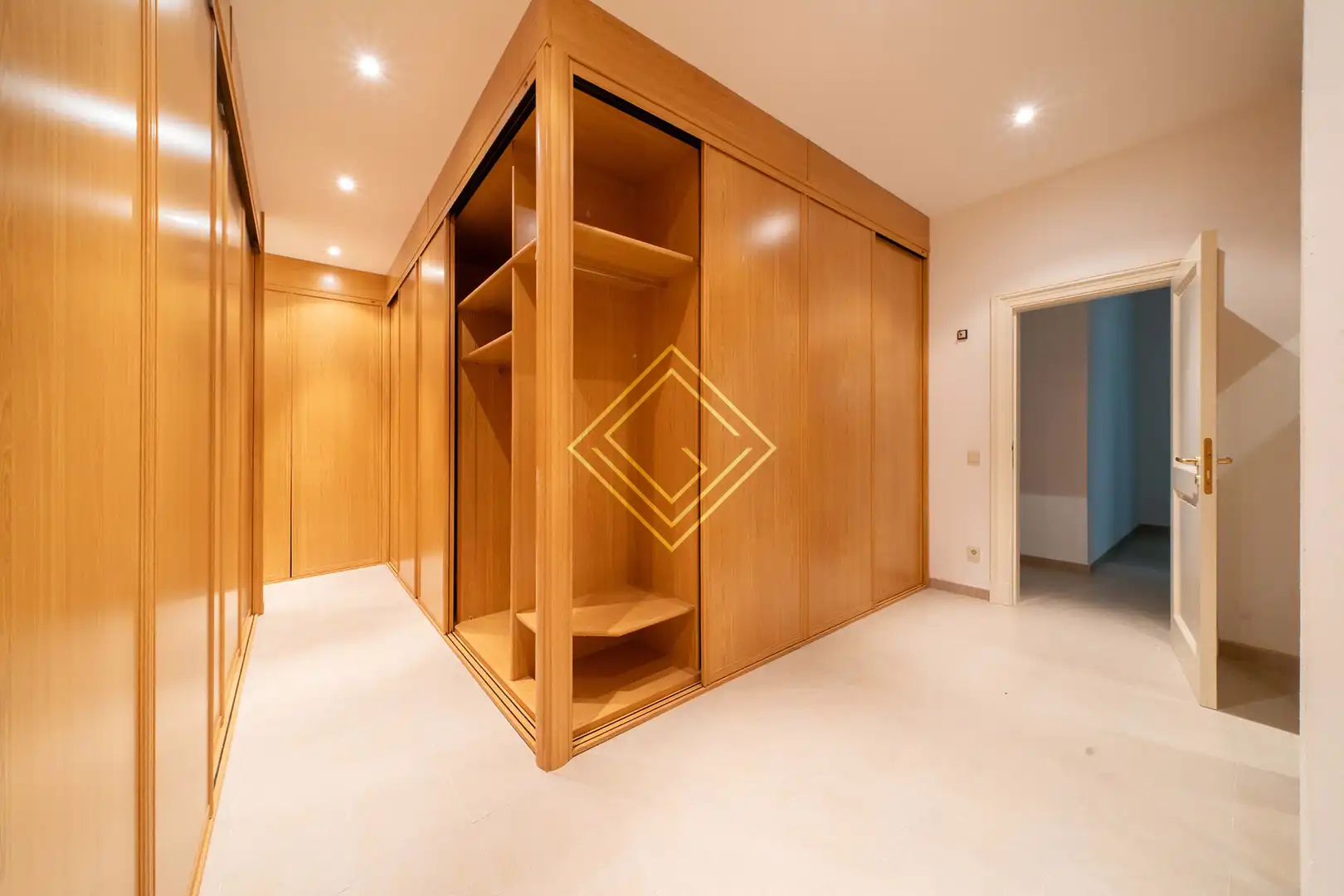 Casa o chalet en venta en Madrid con Aire acondicionado, Calefacción y Jardín privado