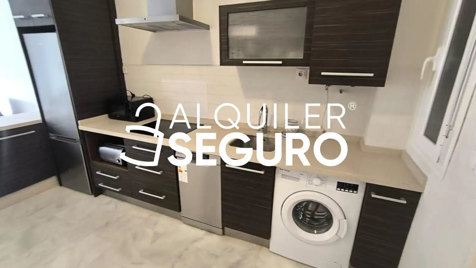 Kitchen of Flat for rent in Sevilla  with Air Conditioner and Furnished