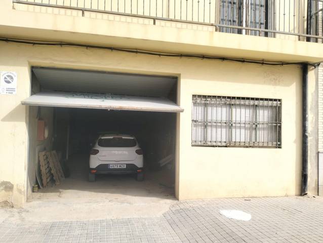 Local comercial en Alquiler en Massanassa
