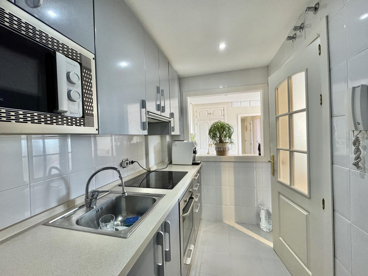 Cuina de Pis en venda en Benalmádena amb Terrassa i Moblat