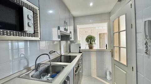 Foto 3 de Pis en venda a Timón, Zona Centro Comercial Torrequebrada, Málaga