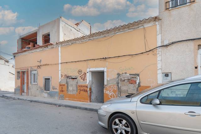 Casa-chalet en Venta en C/ Jesus de Medinaceli en Hellín