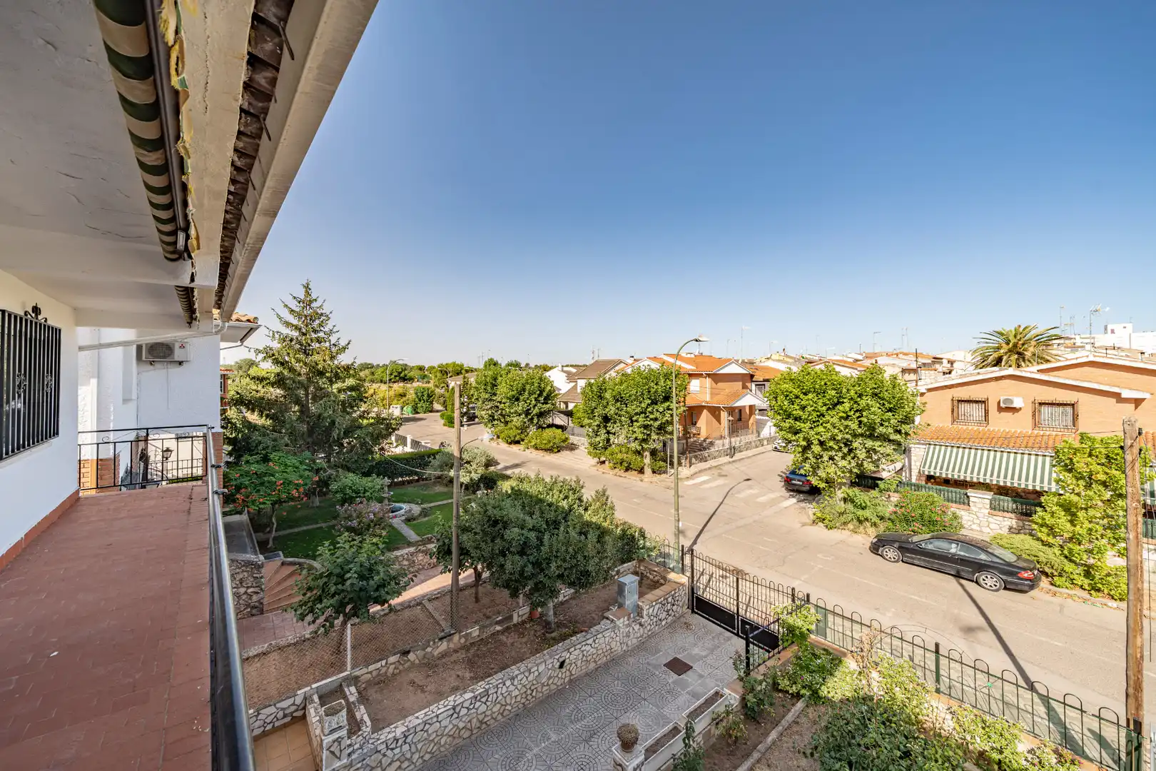 Casa aparellada amb jardí en venda a Calle de San José, imagen 53