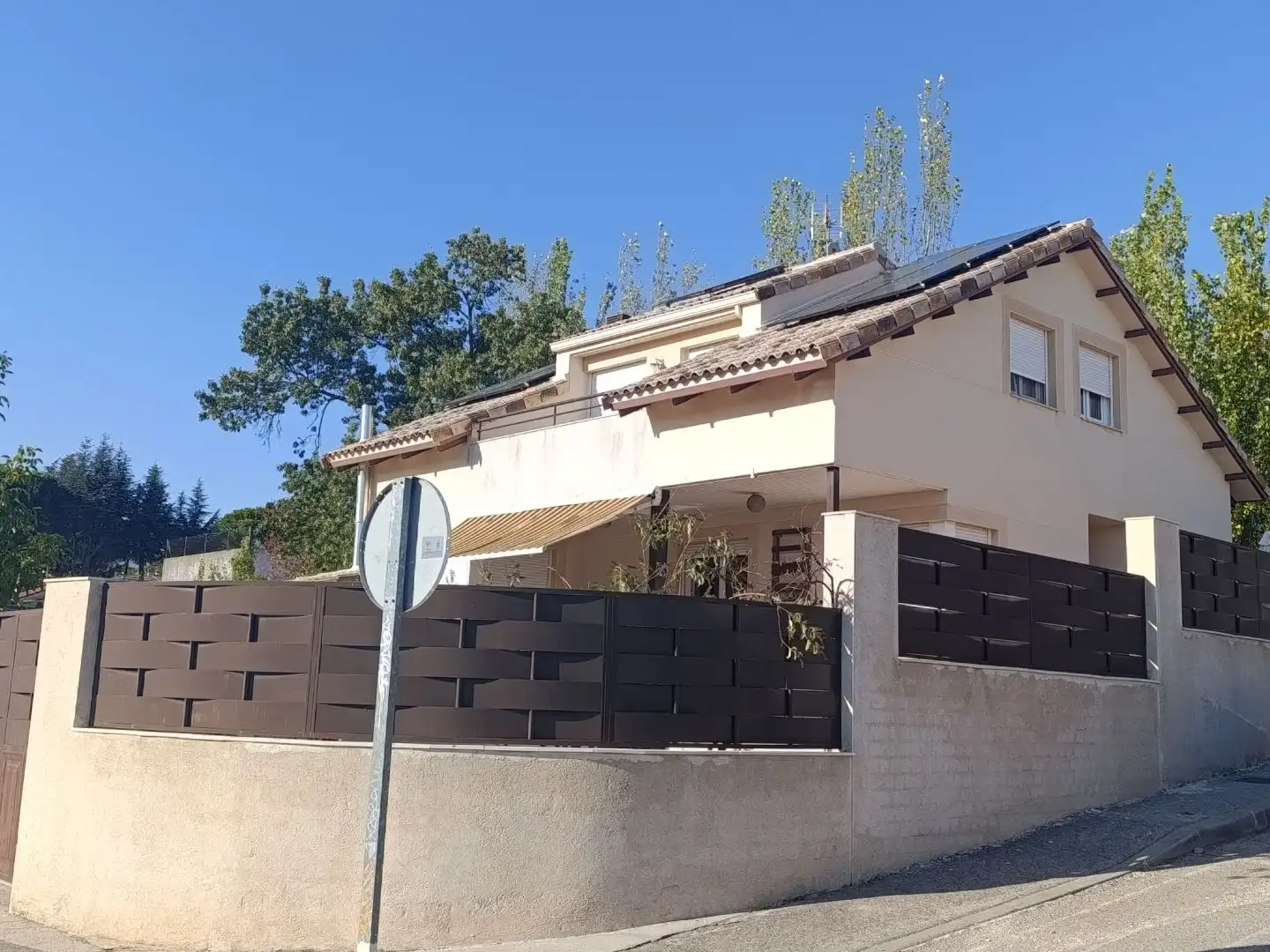 Vista exterior de Casa o chalet en venta en Moralzarzal con Calefacción, Jardín privado y Terraza