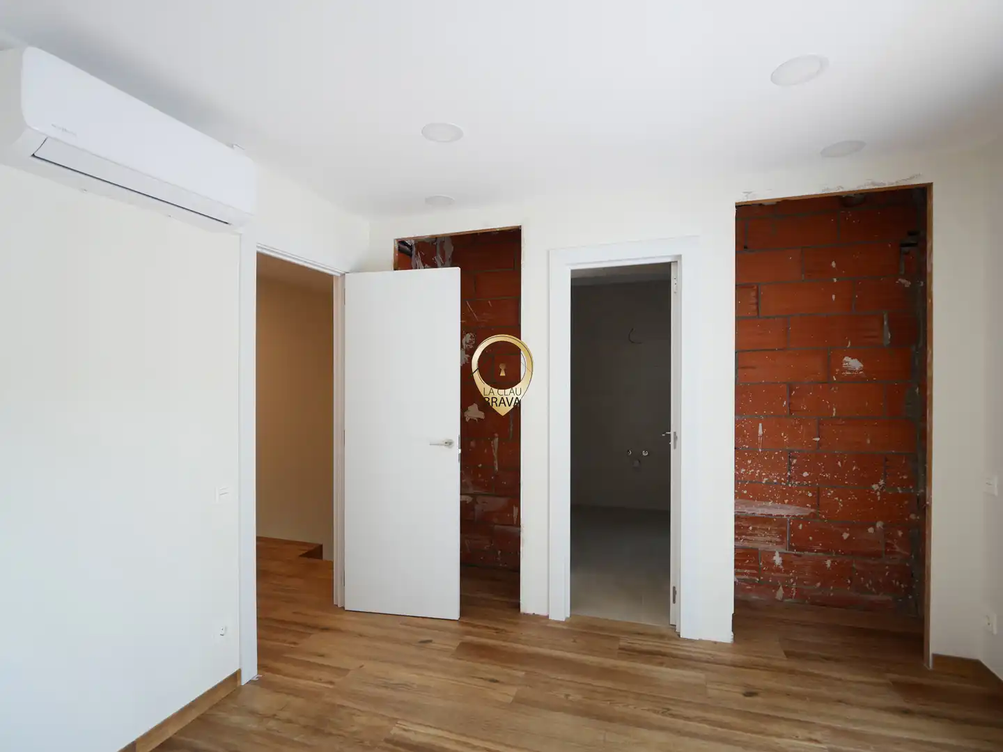 Maison mitoyenne avec terrasse à vendre à Carrer Hortènsia, imagen 16