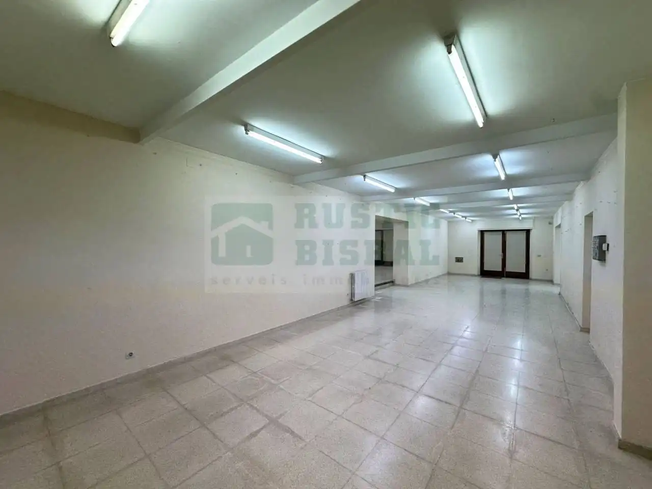 Local comercial de lloguer a La Bisbal d'Empordà, imagen 6