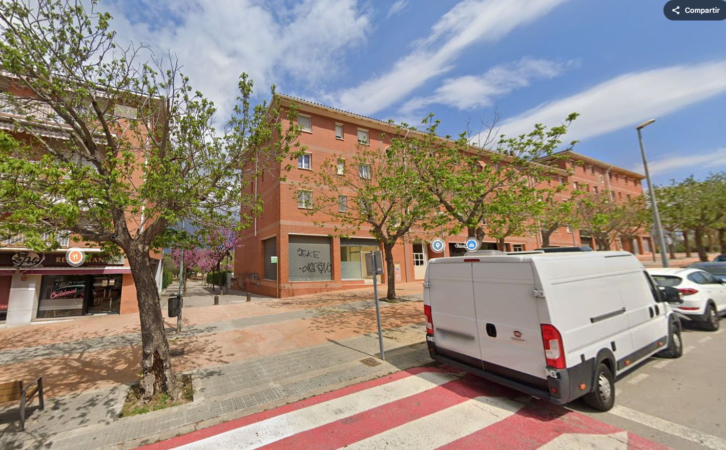 Vista exterior de Pis en venda en Montornès del Vallès