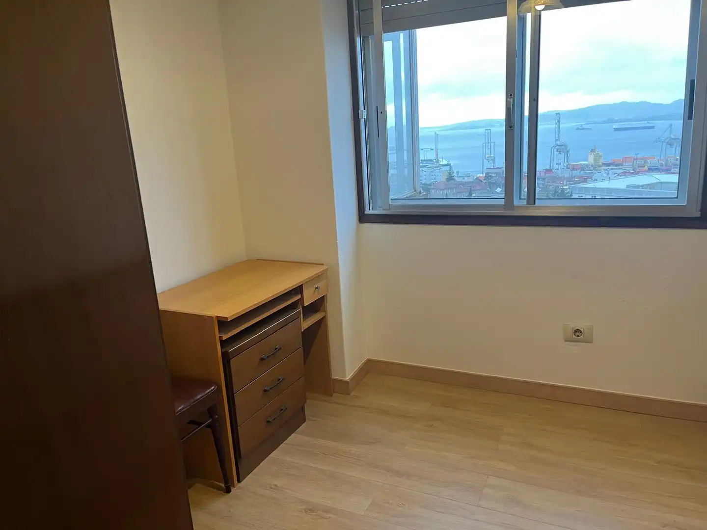 Bedroom of Flat for sale in Vigo   with Storage room and Balcony
