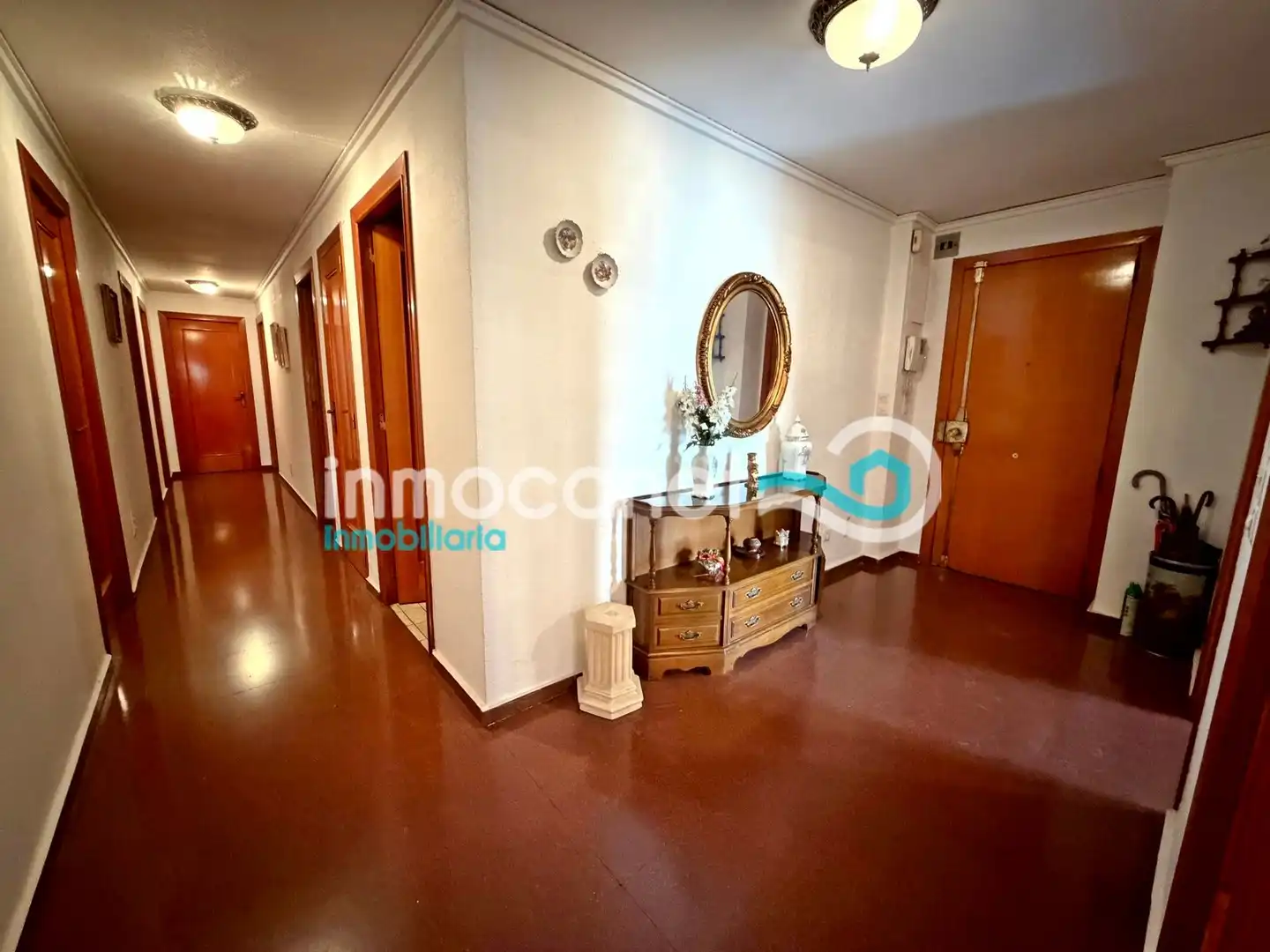 Apartamento en venta en Oliva con Balcón