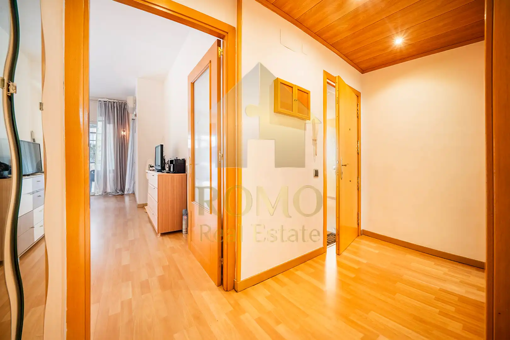 Ground floor with lift for sale in Pasaje Francesc Ferrer i Guardia, imagen 3