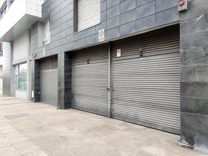 Garage for sale in HERMANOS BOU, EDIF.DELFOS, Zona Avenida del Mar