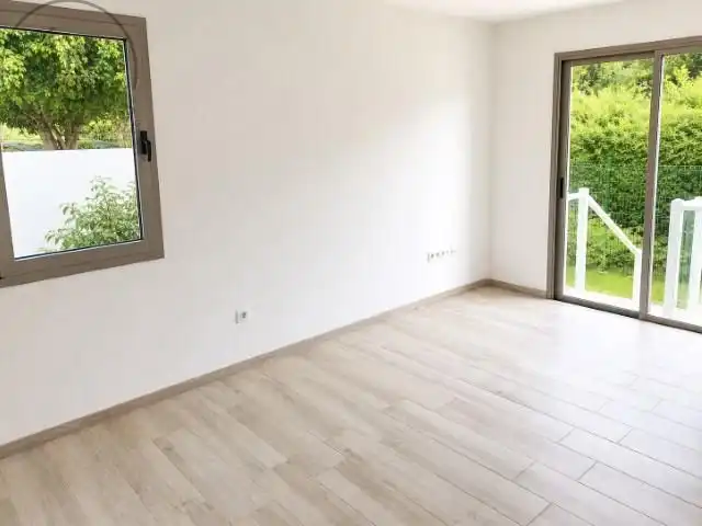 Dormitori de Planta baixa en venda en Los Realejos amb Jardí privat