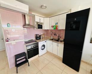 Kitchen of Study to rent in San Bartolomé de Tirajana  with Air Conditioner and Community pool
