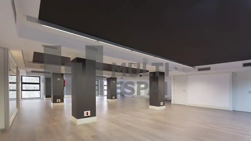 Office space with lift to rent in Carrer de Calàbria, imagen 5