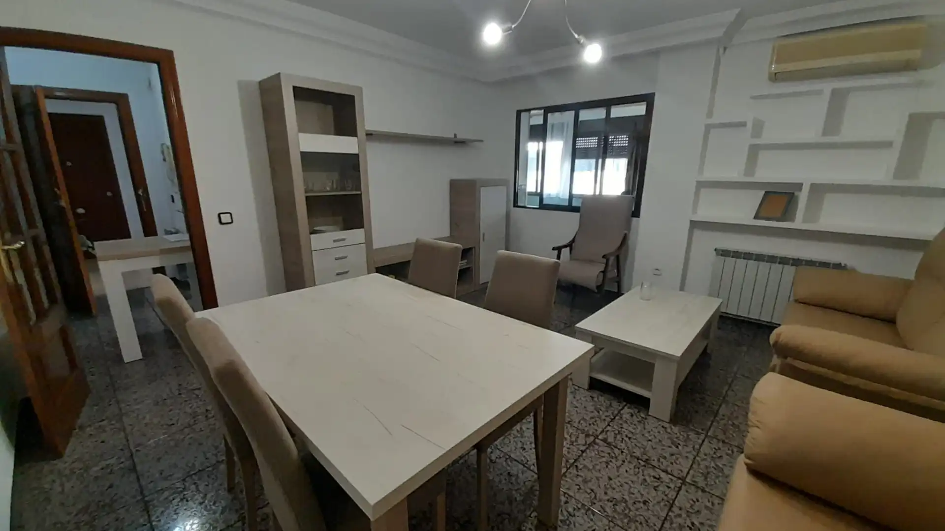 Sala d'estar de Pis en venda en Puertollano amb Aire condicionat i Balcó