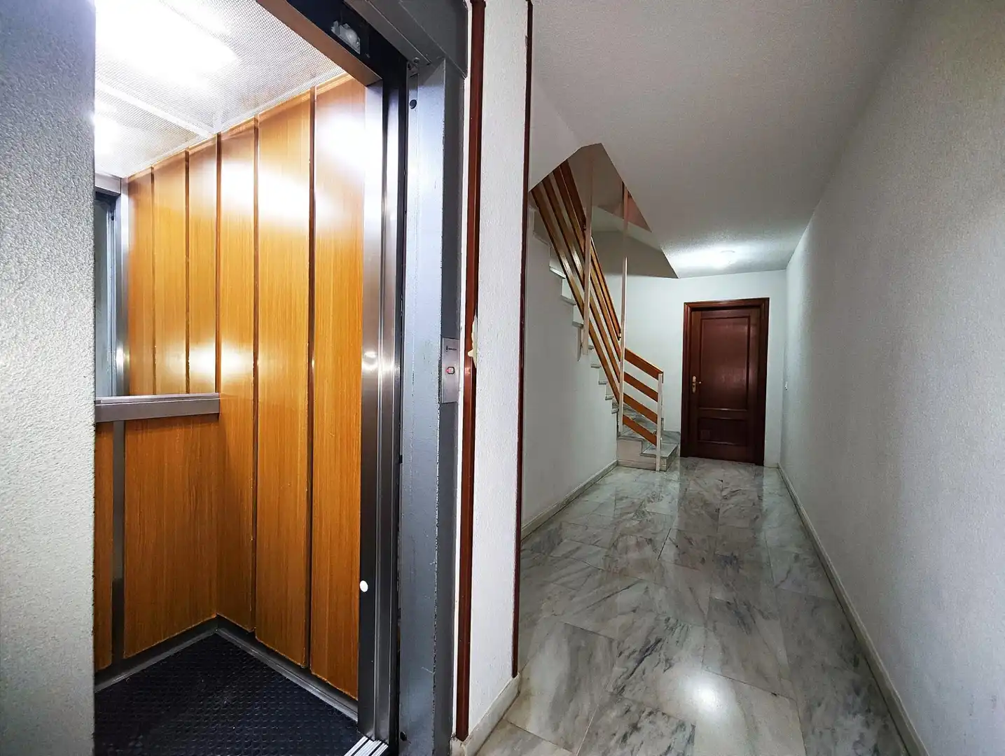 Pis en venda en Argamasilla de Calatrava amb Aire condicionat, Calefacció i Terrassa