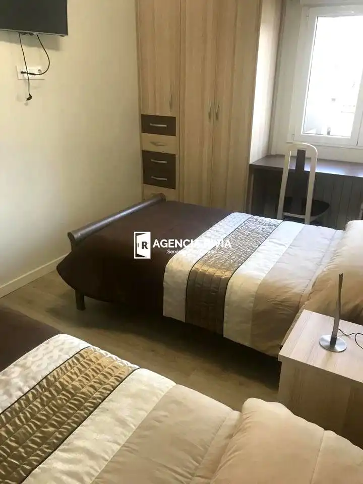 Bedroom of Flat for rent in Gijón   with Heating and Furnished