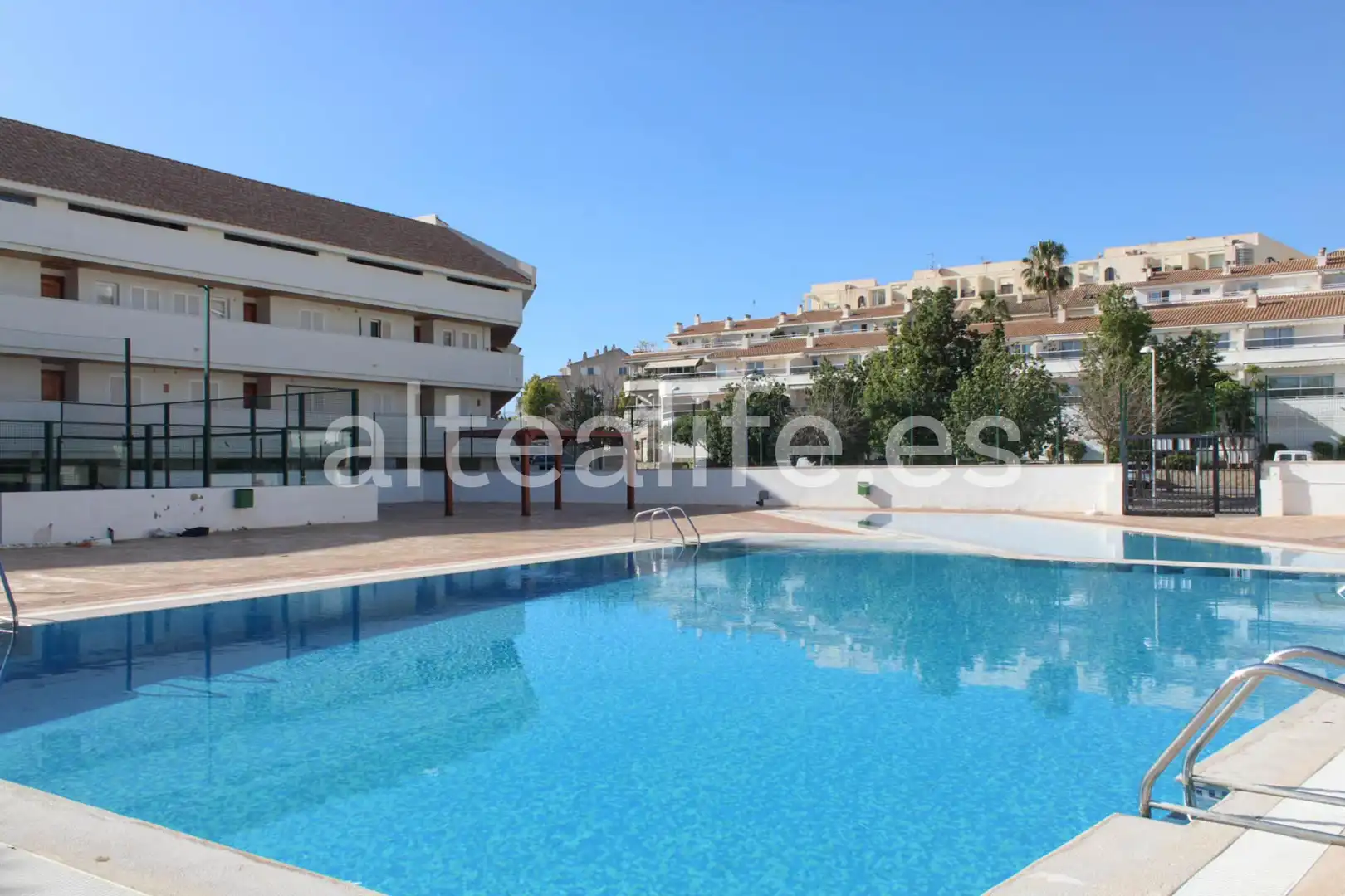Attic for rent in Carrer Menut, Altea ciudad