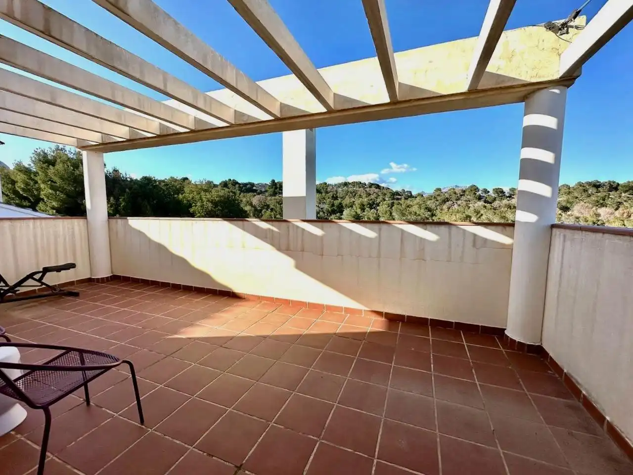 Terrassa de Casa o xalet en venda en L'Alfàs del Pi amb Aire condicionat, Jardí privat i Terrassa