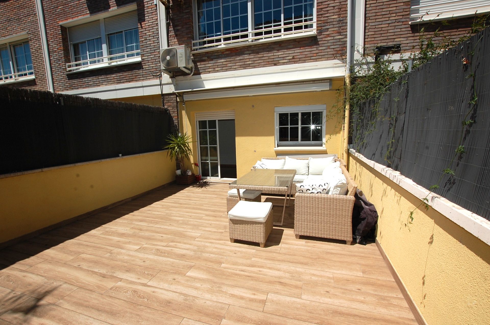 Terrace of Single-family semi-detached to rent in Gavà  with Air Conditioner, Heating and Private garden