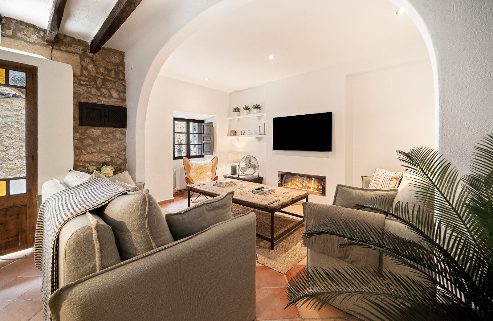 Sala d'estar de Casa adosada en venda en Pollença amb Aire condicionat, Calefacció i Terrassa