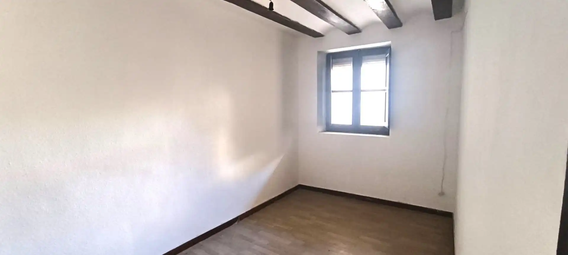 Bedroom of Flat for sale in Elciego  with Storage room