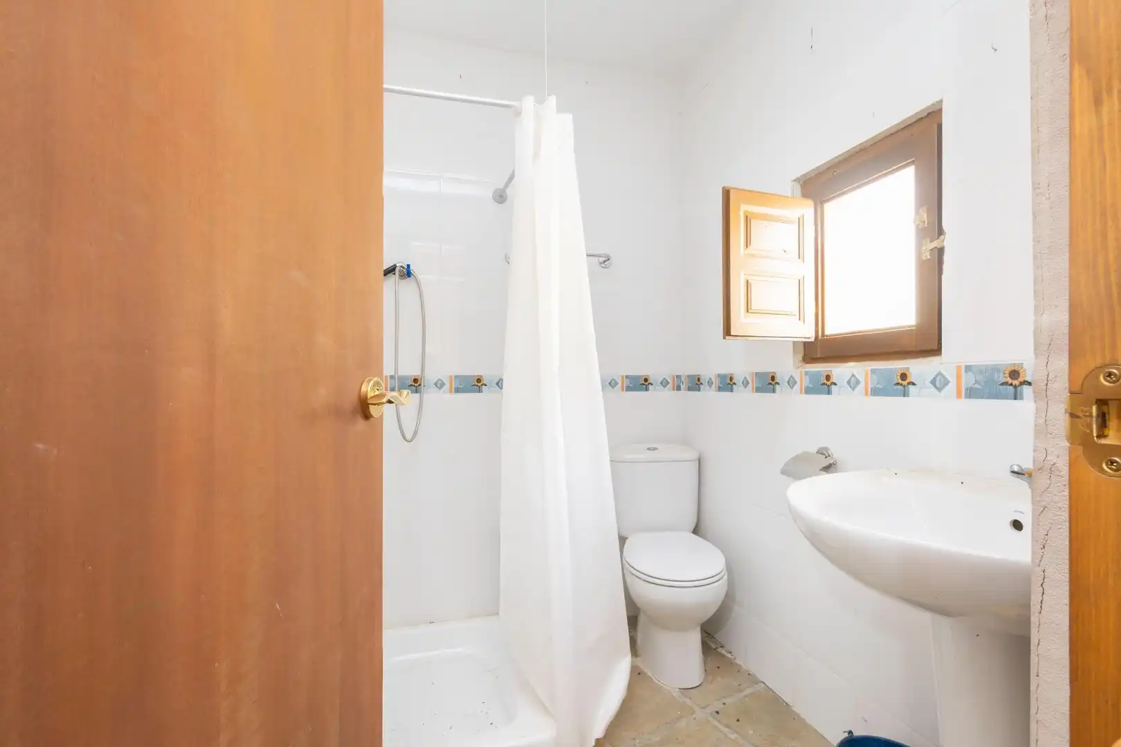 Bathroom of Country homes for sale in Abrucena  with Storage room