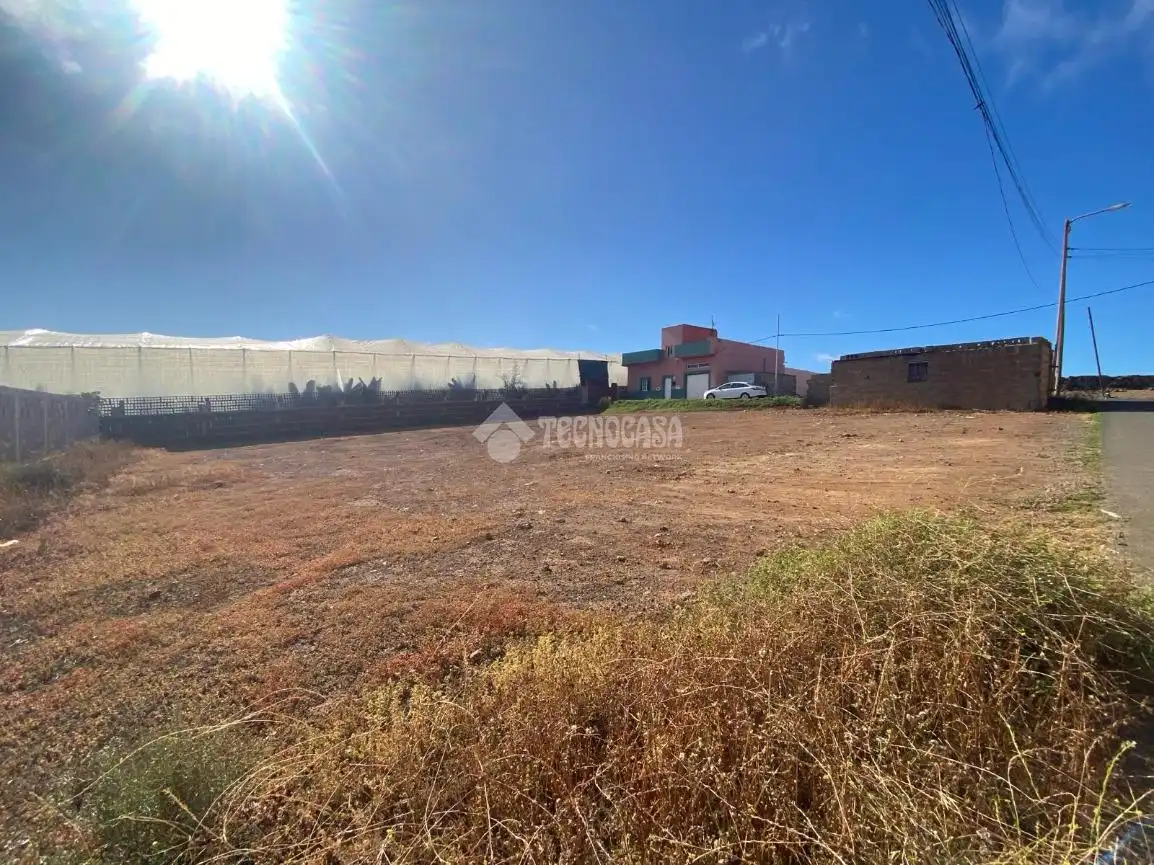 Land for sale in Gáldar