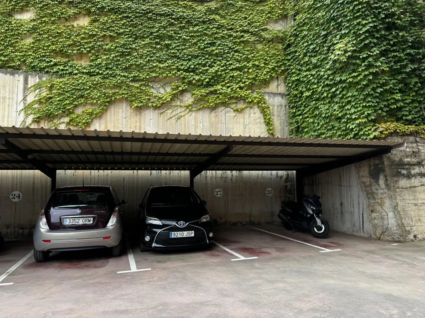 Parking de Apartamento de alquiler en Caldes d'Estrac con Calefacción, Jardín privado y Terraza