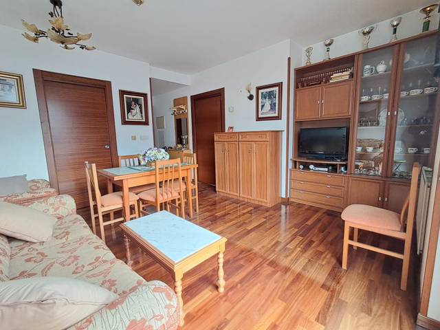 Piso en Venta en Askatasun Etorbidea, 67 en Bagatza - San Vicente