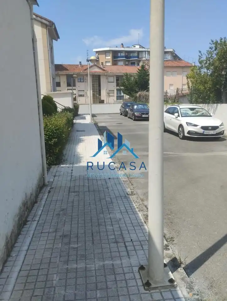 Garaje en venta en De Bilbao, Sierrapando