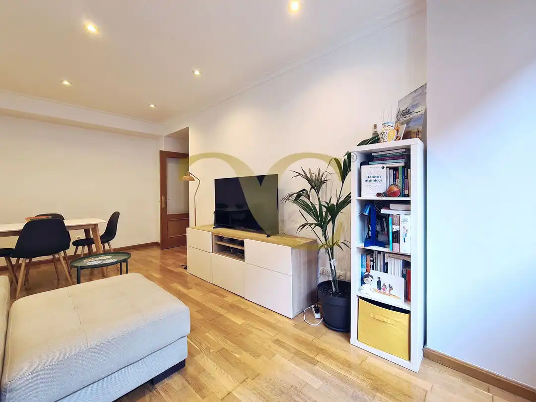 Wohnzimmer von Wohnungen zum Verkauf in Gijón  mit Heizung und Abstellraum
