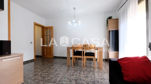 Foto 5 de Piso en venta en Porta, Barcelona Capital