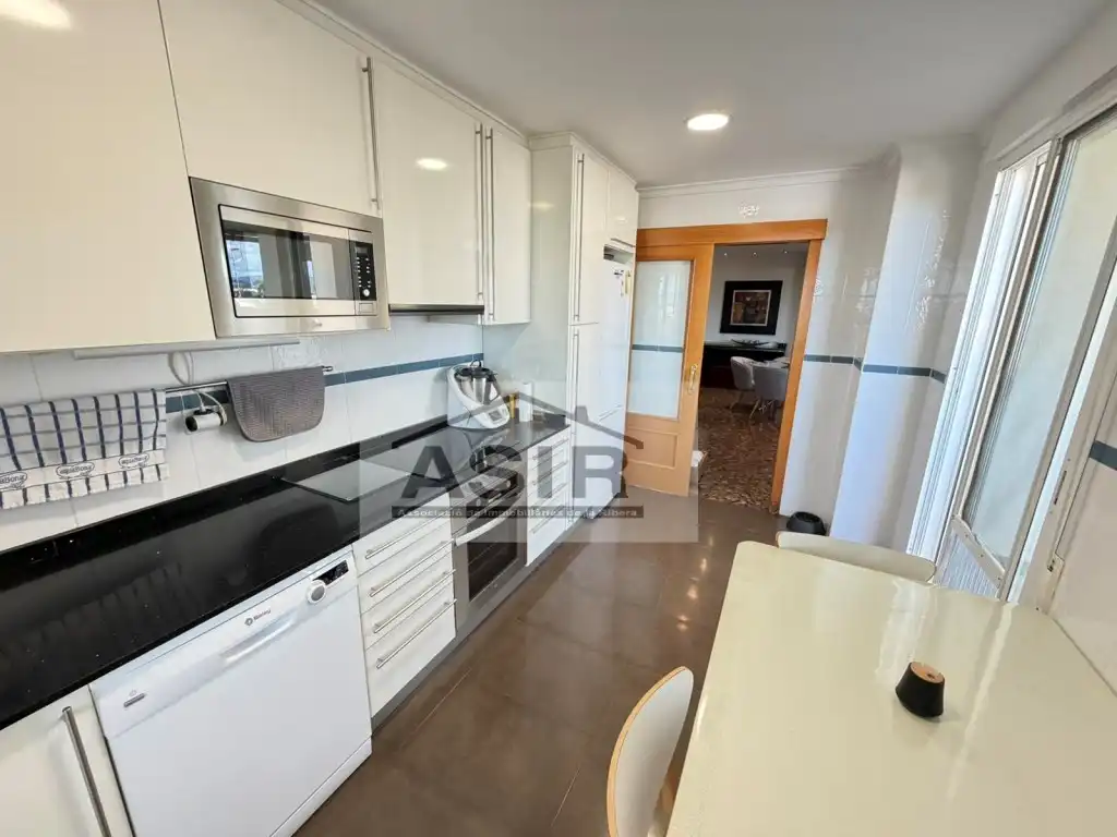 Cocina de Ático en venta en L'Alcúdia con Aire acondicionado