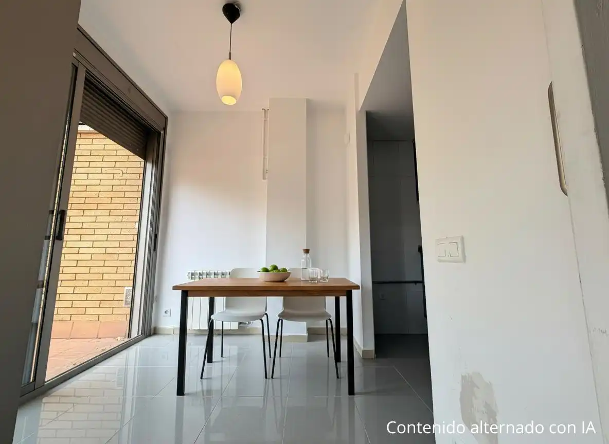 Comedor de Planta baja en venta en Girona con Terraza