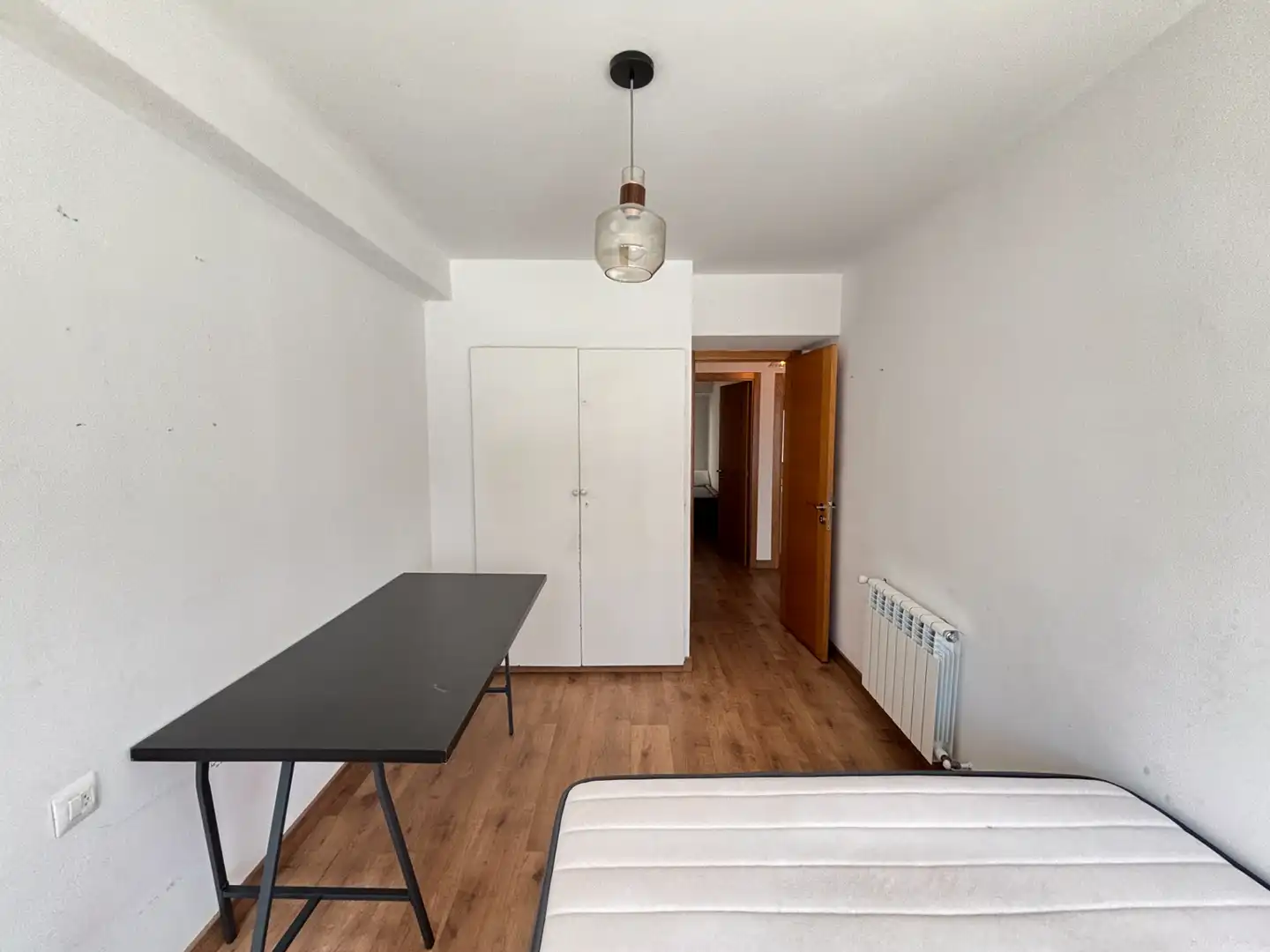 Habitación de Piso en venta en Santiago de Compostela  con Calefacción, Trastero y Amueblado