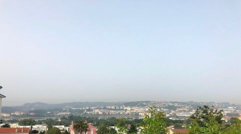 Foto 2 von Residential zum Verkauf in Rúa Lagarteiras, 3, Liáns, Oleiros