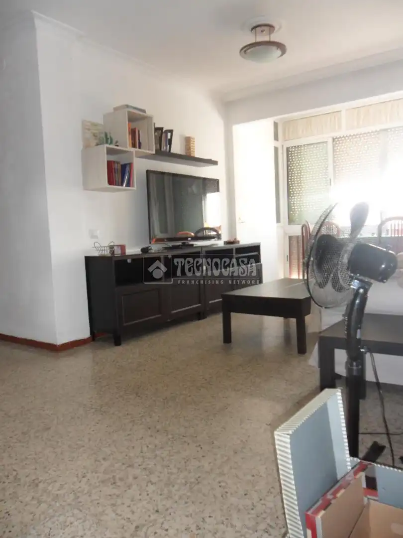 Piso de alquiler en La Oliva