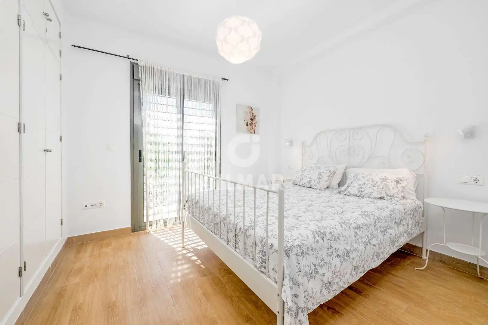 Dormitori de Casa o xalet en venda en Conil de la Frontera amb Jardí privat, Piscina i Moblat