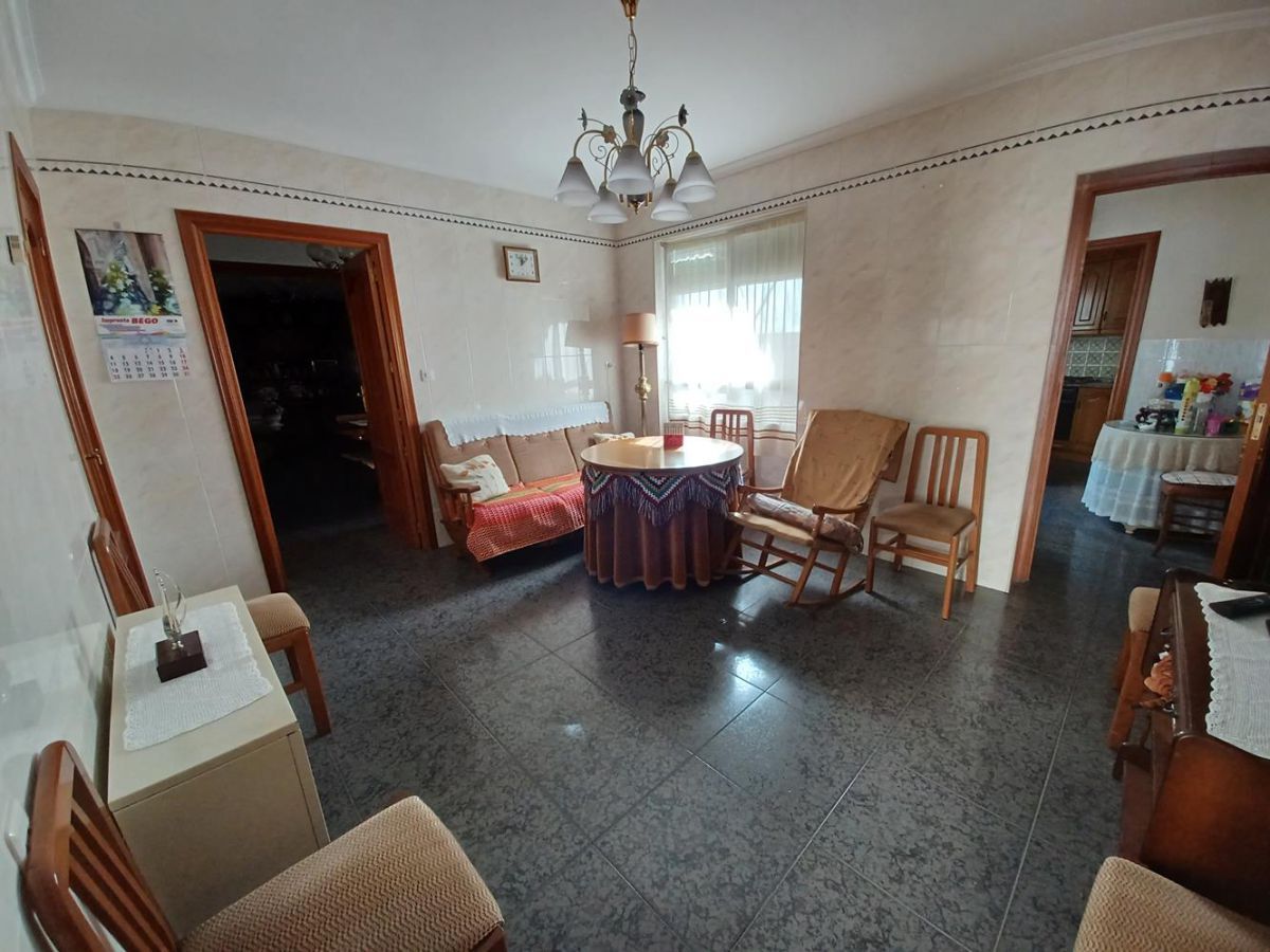 Casa o xalet en venda en La Roda amb Calefacció, Terrassa i Traster