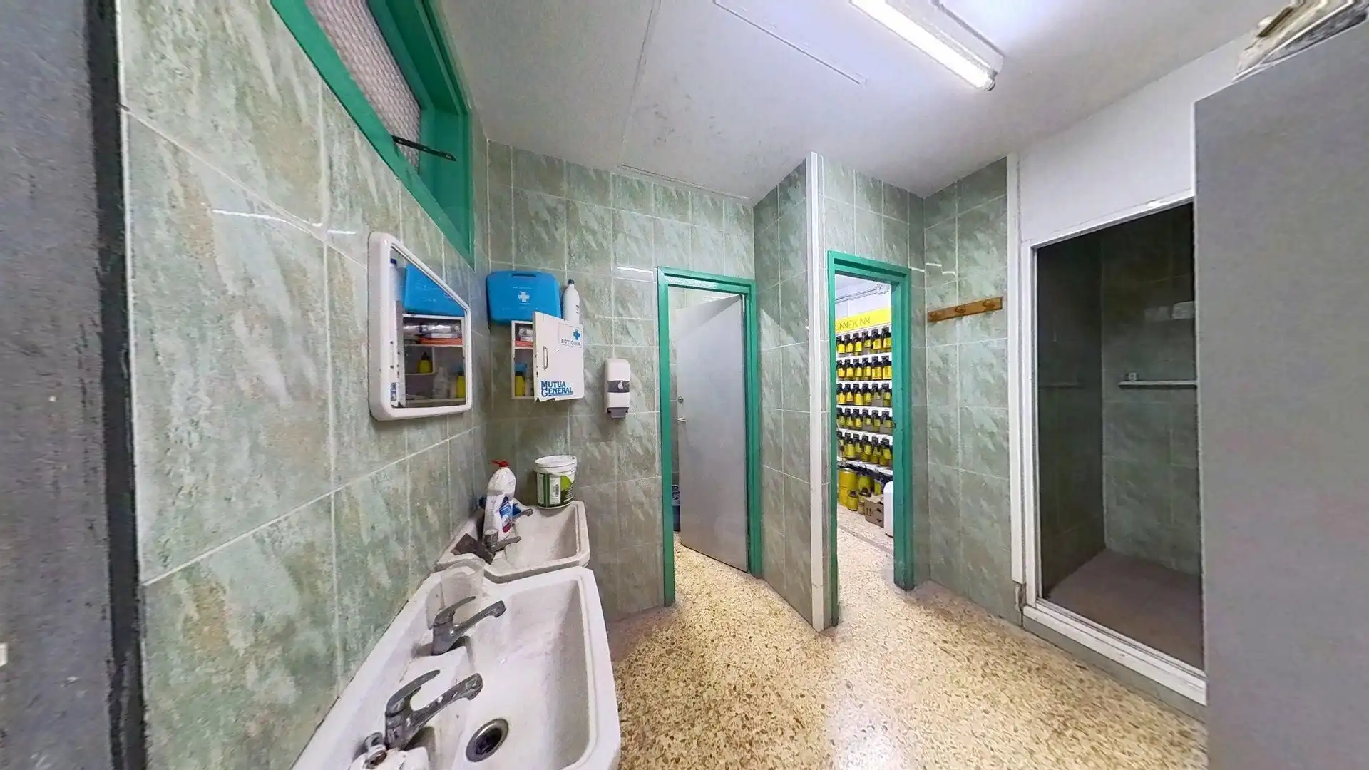Local comercial en alquiler en Avenida Avinguda de Sant Jordi 18 18, imagen 12