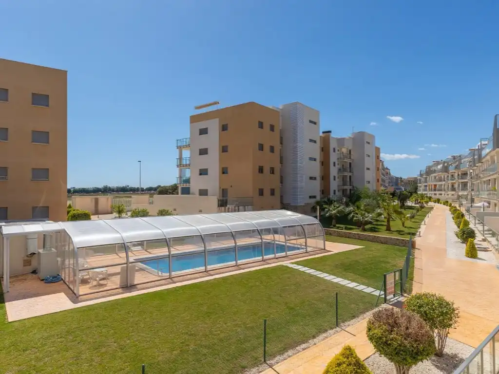 Piscina de Apartamento en venta en Orihuela con Aire acondicionado, Terraza y Piscina