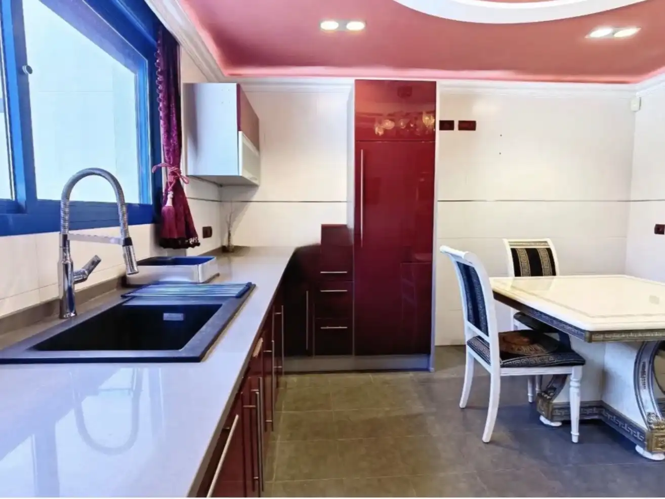Villa avec piscine à vendre à AV. EUROPA 1, imagen 12